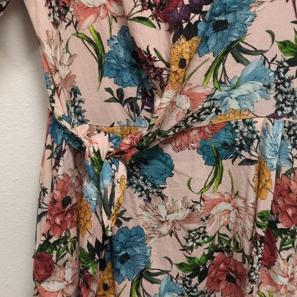 Chic MNG Casuals Floral Mini Dress - Effortless Elegance - Fun - Flirty - EUC - Picture 5 of 11